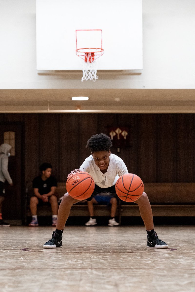 TheLabelFDN's tweet photo. The Label Basketball Club are 3 days away from their first tournament! We have been working hard for a few months now and are looking forward to showing it. Thank you for all of the support and donations that have allowed us to help this group of kids! #courtesyofthelabel https://t.co/KXczQYXyz1