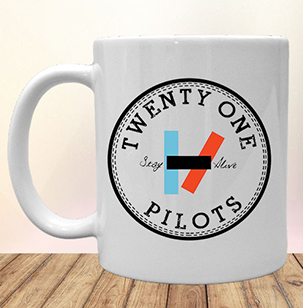 alekarockweb's tweet photo. Caneca Twenty One Pilots: Banda americana, formada em 2009. Com novo álbum previsto para maio, você pode acompanhar a banda com a caneca personalizada.
Adquira agora pelo site da loja Aleka:
https://t.co/VCUIfKk0c4 https://t.co/GH9upqp5oA
