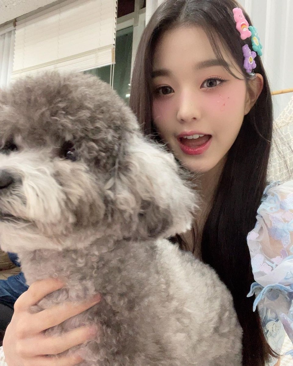 mingming_1029's tweet photo. 헉 이사진 이제봤네 이쁘당 ㅠㅠ https://t.co/WEo2ngGNyH