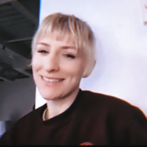 fia_boginya's tweet image. questionable screenshots of mickey in lena’s podcast ♥️🥰 #mickeysumner #lenahall #brakenight #snowpiercer