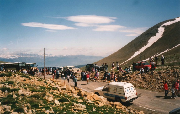 El atletismo de los ochenta regresa este sábado a Bagà | Ocho atletas intentarán rebajar los récords (año 1988 M y año 1994 F), en una edición especial de la "Pujada a Coll de Pal", carrera de asfalto vertical que celebró su primera edición en 1984.
territoriotrail.es/baga-anos-oche…