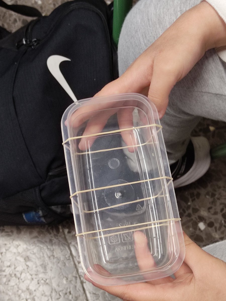 rouseteacher16's tweet image. Working on Sound. Making experiments with Sound. We had a  great fun!!!
#scienceexperiments
#havefunlearning
#soundexperiments
@ceipcondearruga