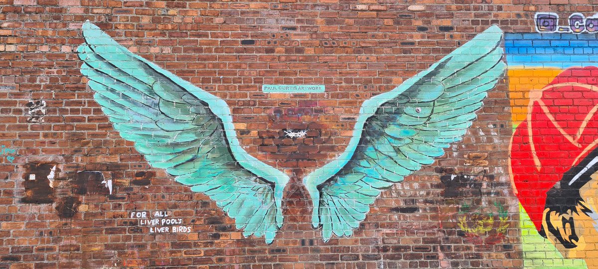 MissPaulaGreen's tweet photo. @paulcurtisart My third trip to #Liverpool and I finally got my pictures of this piece of #Art ! ππ¨π
#BalticTriangle #BalticCreative #TheBalticTriangle #Liverpool #Merseyside #Artwork https://t.co/zLhkn5jYz8