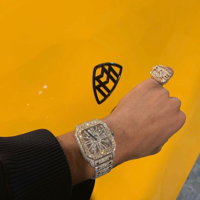 relaxingly's tweet image. i'd pinky swear but my pinky ring too big