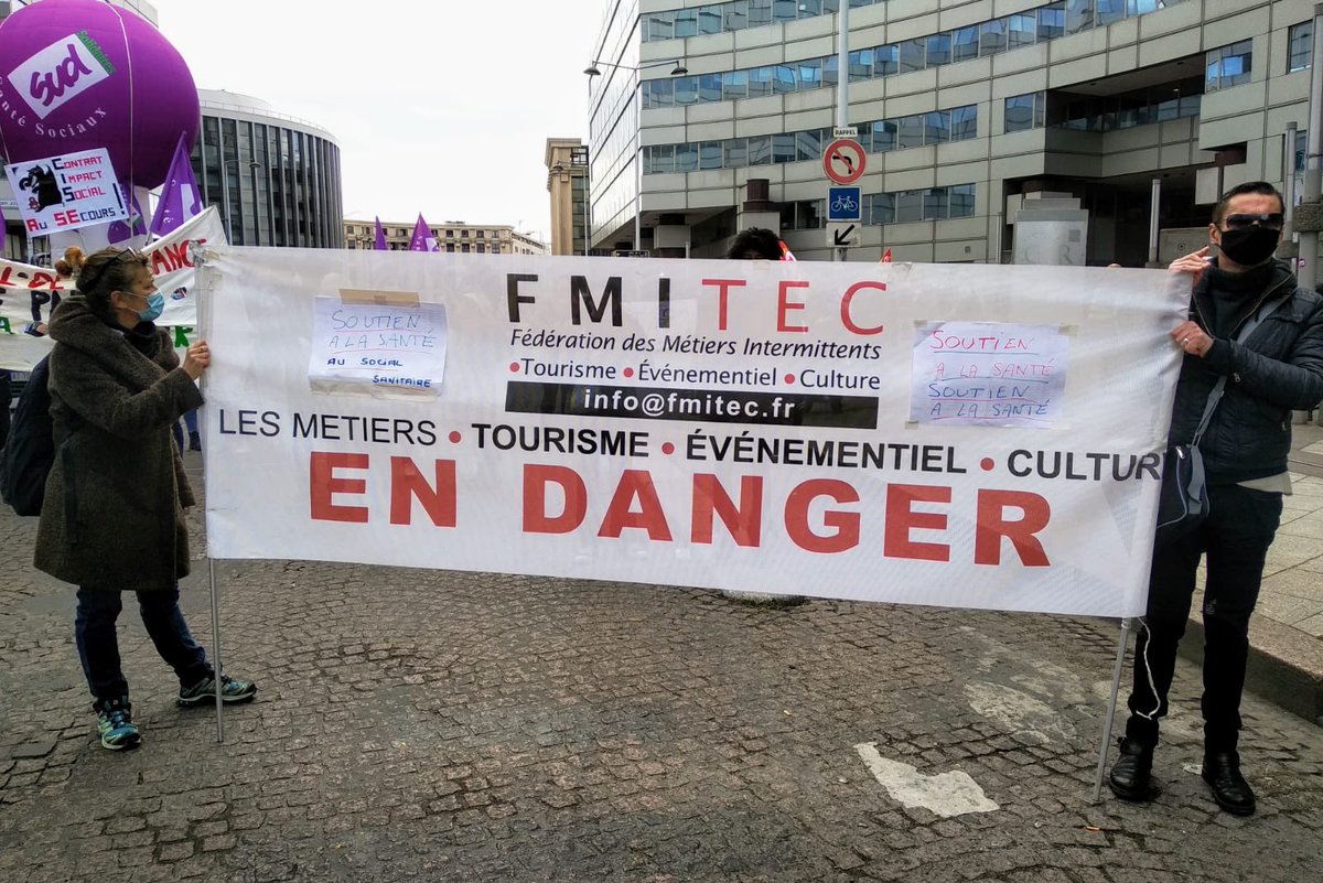 LaFMITEC's tweet photo. Parmi tous les #intermittentsdelemploi  oubliés, sans aide et dramatiquement inquiets pour l‘avenir, @LaFMITEC reste mobilisée! 
8 avril 2021 - Direction Générale de l’Emploi  Formation Professionnelle_Paris 15e  #occupationpartout
➡️RETRAIT #RAC 
@Elisabeth_Borne @ElsaFaucillon https://t.co/4JQrGRJHO1