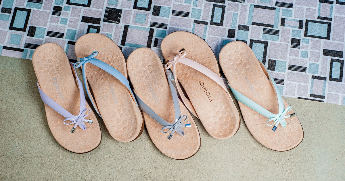 sandals twitter