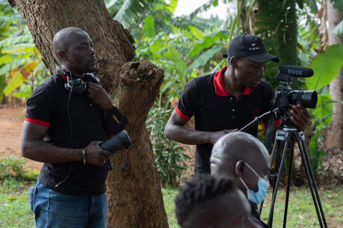 SpanoraMedia's tweet photo. We are comparing our #BehindTheScenes with everybody else’s highlight reel.

#Spanora #SpanoraMedia #EventsLiveStreaming #WeddingPhotographer
 
#LiveStreaming #LiveStreamingEvents #LiveStreamingEventsUganda

#WeddingPhotography #WeddingVideography #WeddingPhotographerUganda https://t.co/QAdI3AUPbu
