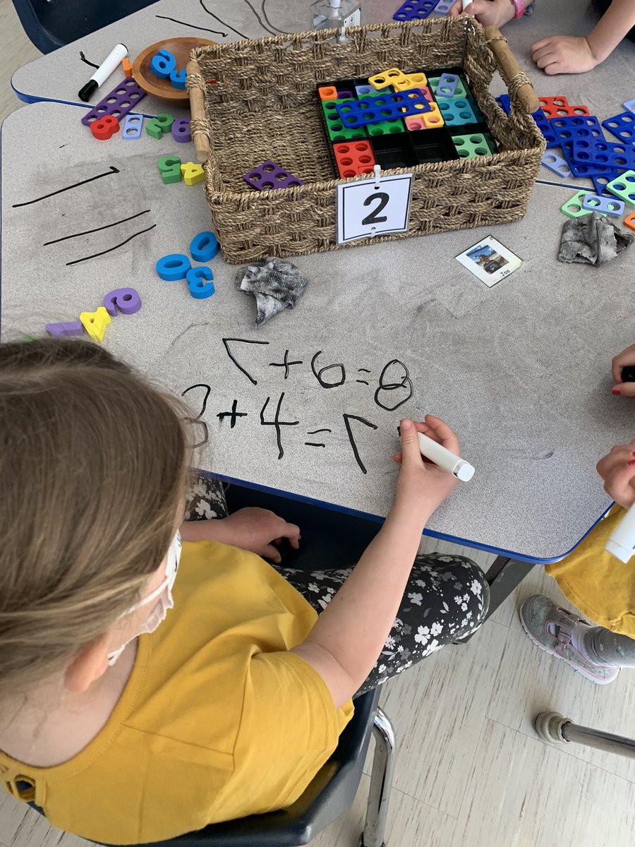 Southview_LDSB's tweet photo. These kinder mathematicians were wowing us with their number sense! Write it, build it, solve it! #LDSBmath #WeAreOne https://t.co/ujcio199Gj