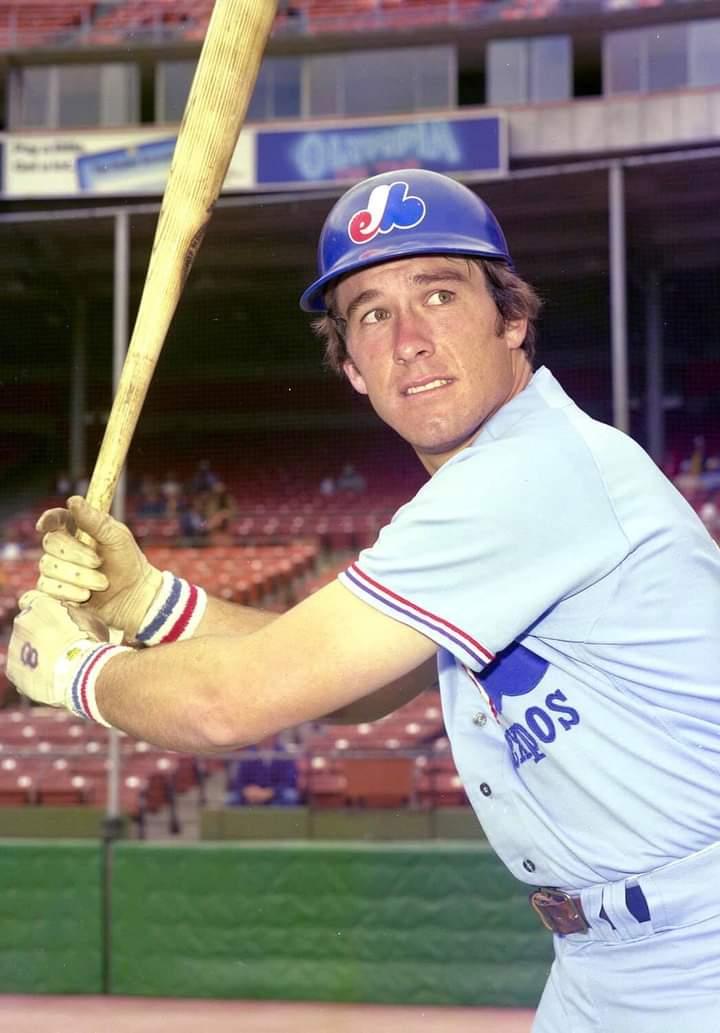 Happy Birthday to baseball Hall Of Famer the late great Gary Carter. 