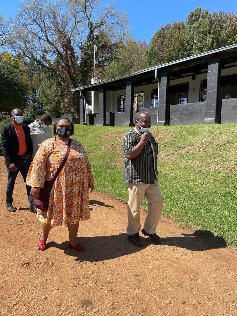 tito_mboweni's tweet photo. Minister Didiza visited with me today, April 8, 2021. Makgobaskloof. ⁦@golimpopo⁩ . https://t.co/cM5s6qzKWt