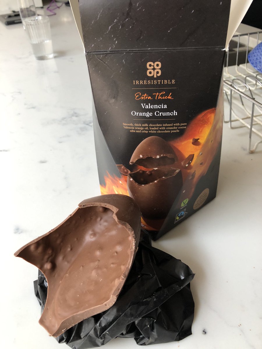 nickyboyg's tweet photo. So happy to see a leading supermarket @coopuk ditch the plastic in this delicious chocolate egg- yum https://t.co/oMIKpaJHJY