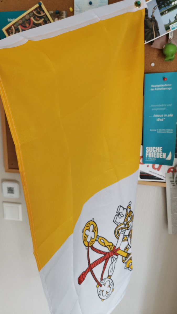 Vatikan Hashtag On Twitter