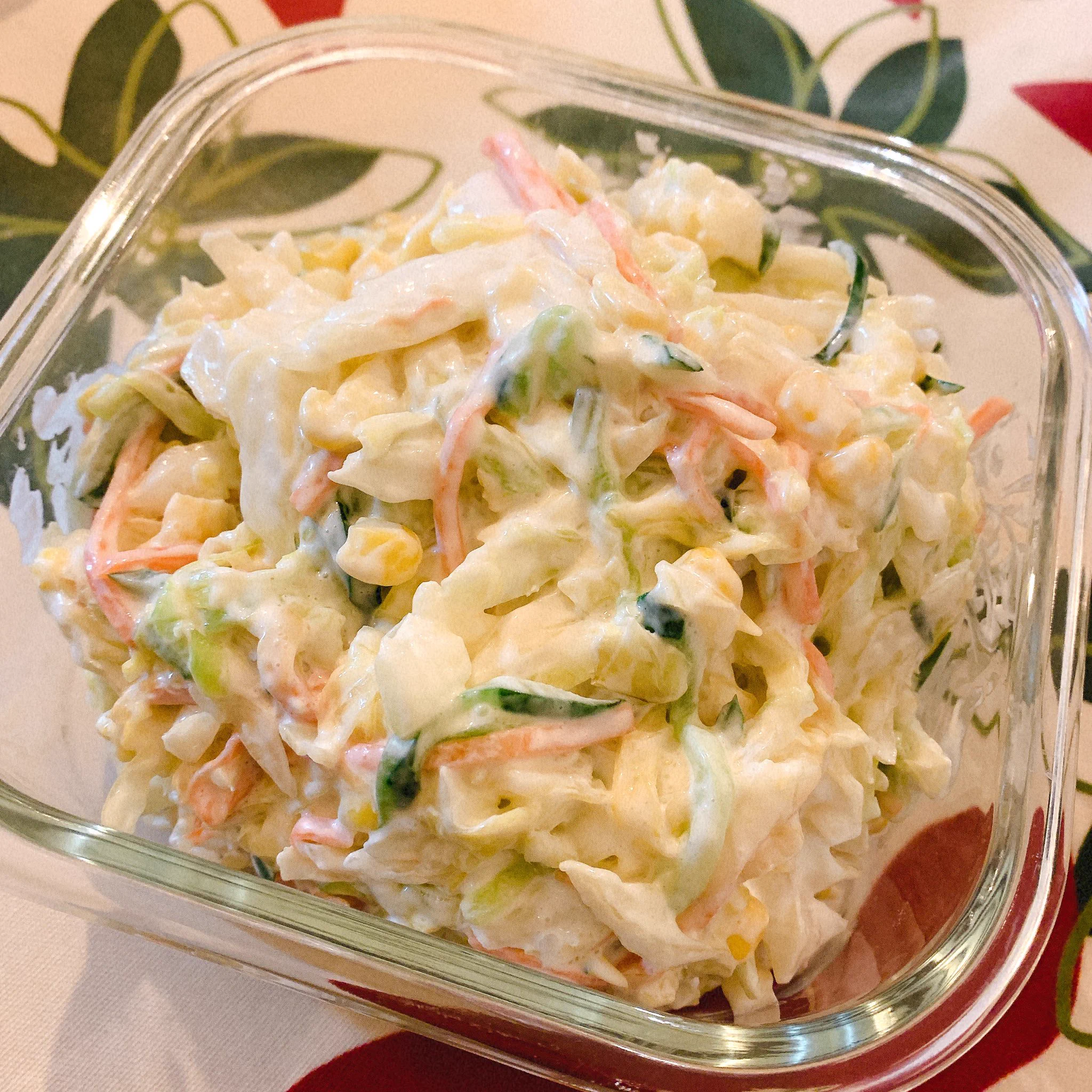 作った〜😆
鶏ガラ多くなっちゃったから、レモン汁と砂糖足しちゃったけど💦
マヨ系サラダにクリームチーズ入れるの美味しい💕具材アレンジもめっちゃ出来るし、定番おかずにしよう😍
ありがとうございました✨✨  