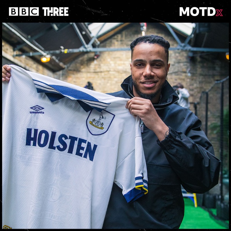 BBCMOTD's tweet photo. On this week's #MOTDx...

🔸 @ajtracey
🔸 @elzthewitch
🔸 @Josh_Denzel1
🔸 @jjenas8
🔸 Plus @alexiwobi and @yiannimize 

Streaming now on BBC iPlayer!