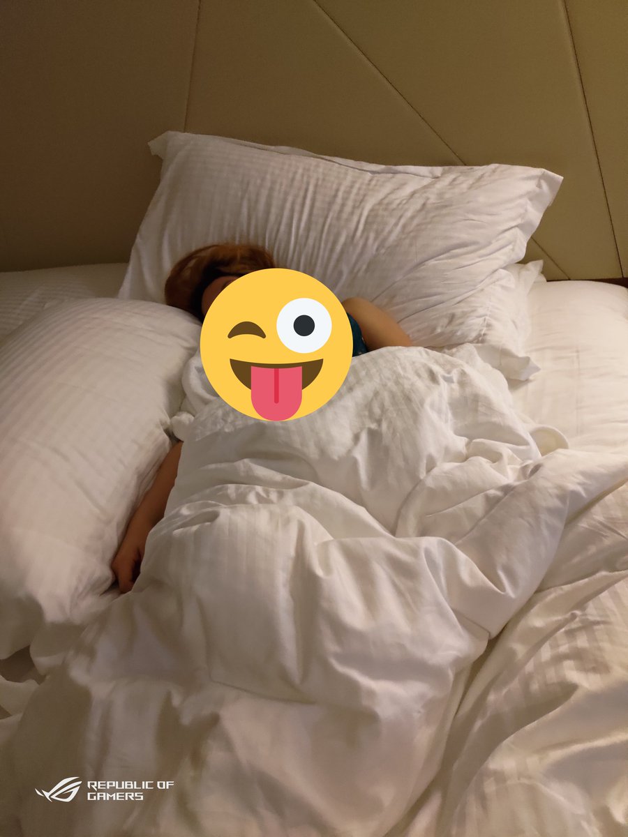 equiv_http's tweet photo. Jetlagged bruh https://t.co/4iNLFpZjam
