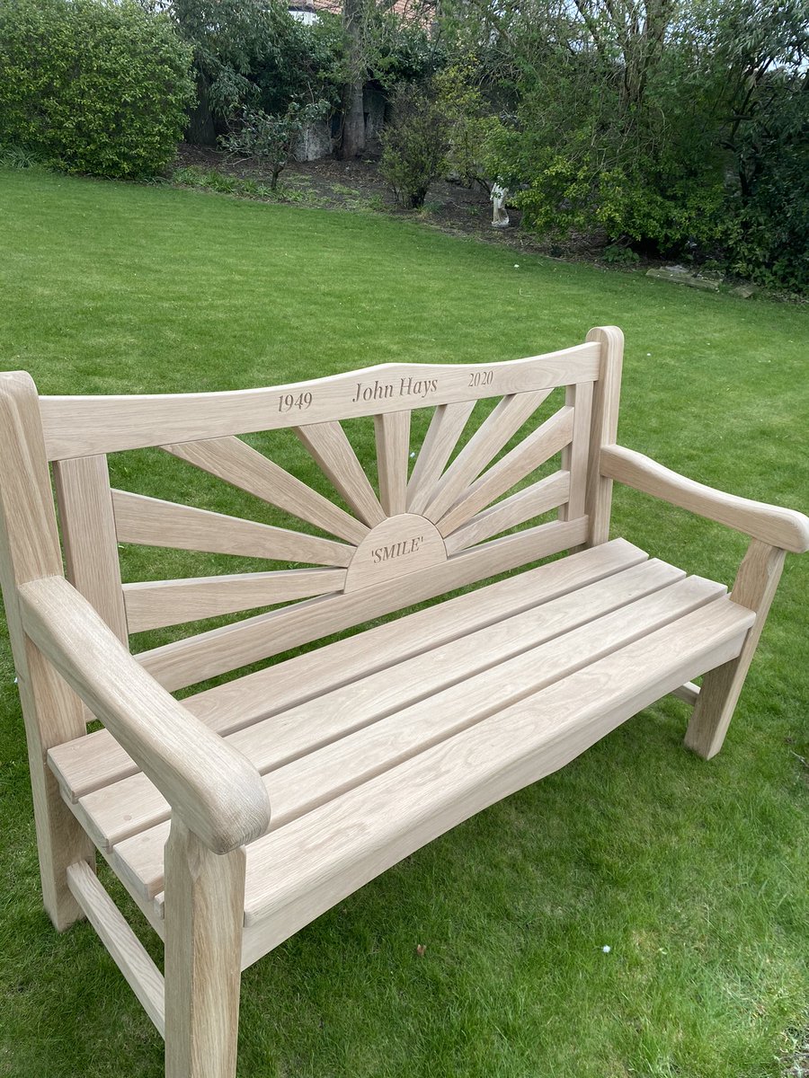 HelenDHays's tweet image. Rarely am I speechless, but I don’t know what to say. 

The Hays Travel homeworkers clubbed together and did this. 

What utterly lovely human beings ❤️
🧡💙