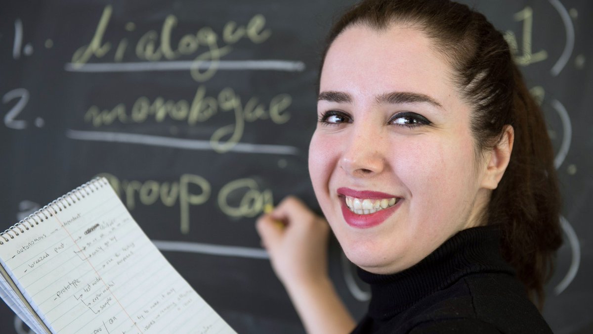 Need help preparing for your TOEFL or IELTS? Planning to requalify in your profession in Canada? TDSB’s #ESL programs can help you!  Visit ESLtoronto.ca for more information.  

#Onlinelearning #Goalsetting #Toronto #TDSB 

*photo taken pre-COVID.