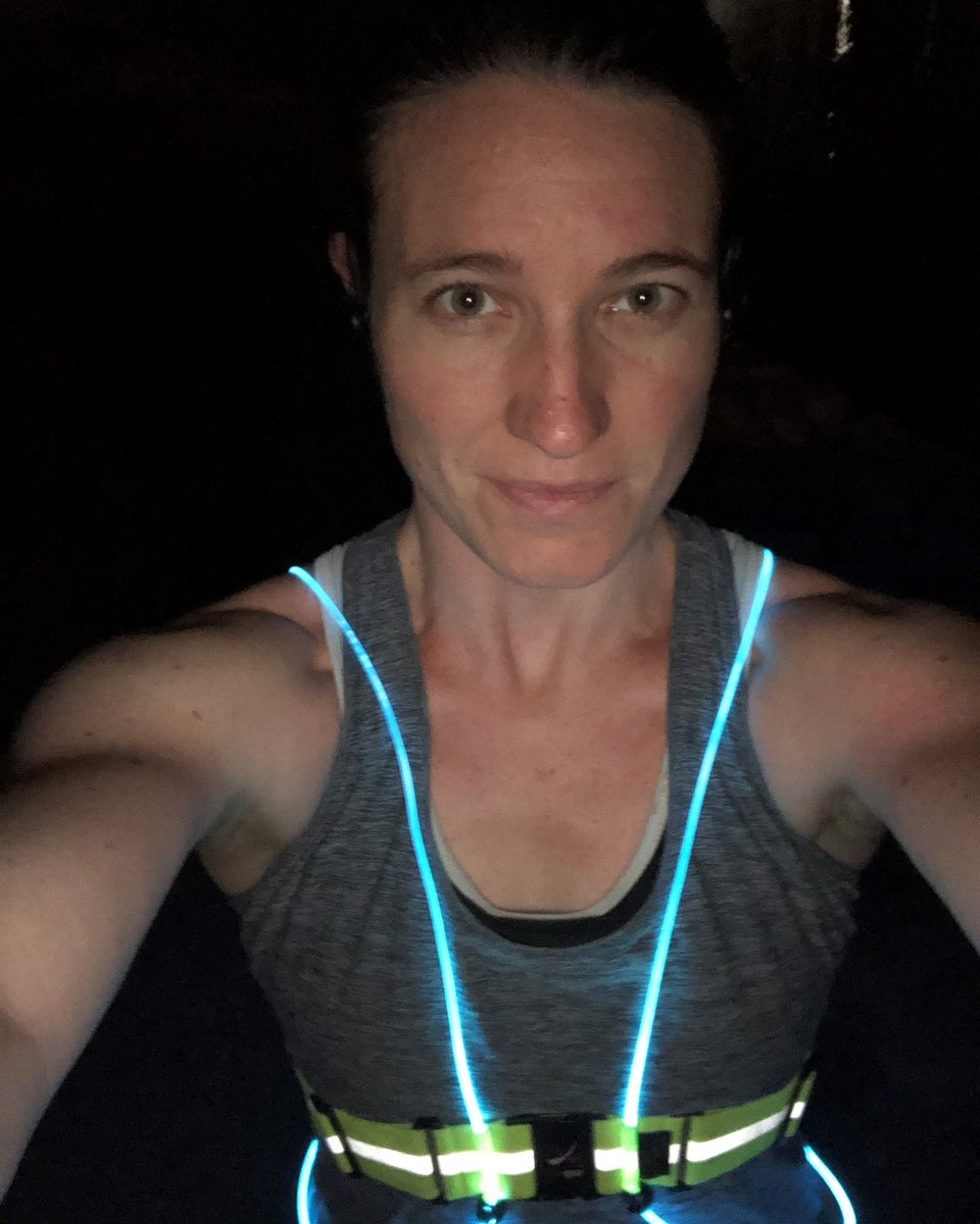 Hey #noxgearnation!  Meet Ambassador Hope!

" I'm a journalist living near Washington, D.C. who became obsessed with running a few years ago and underwent a fitness transformation!"

Follow Hope on Instagram:   @stridesandscribbles 
Twitter: <a href="/HopeSeck/">Hope Hodge Seck</a>