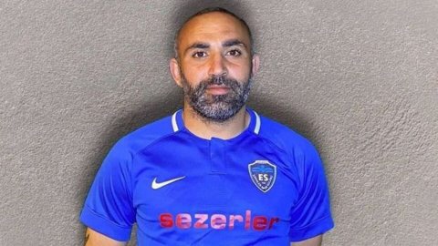 93 doğumlu olduğuna inanılmayan futbolcu: “Askerden sonra biraz çöktüm.”