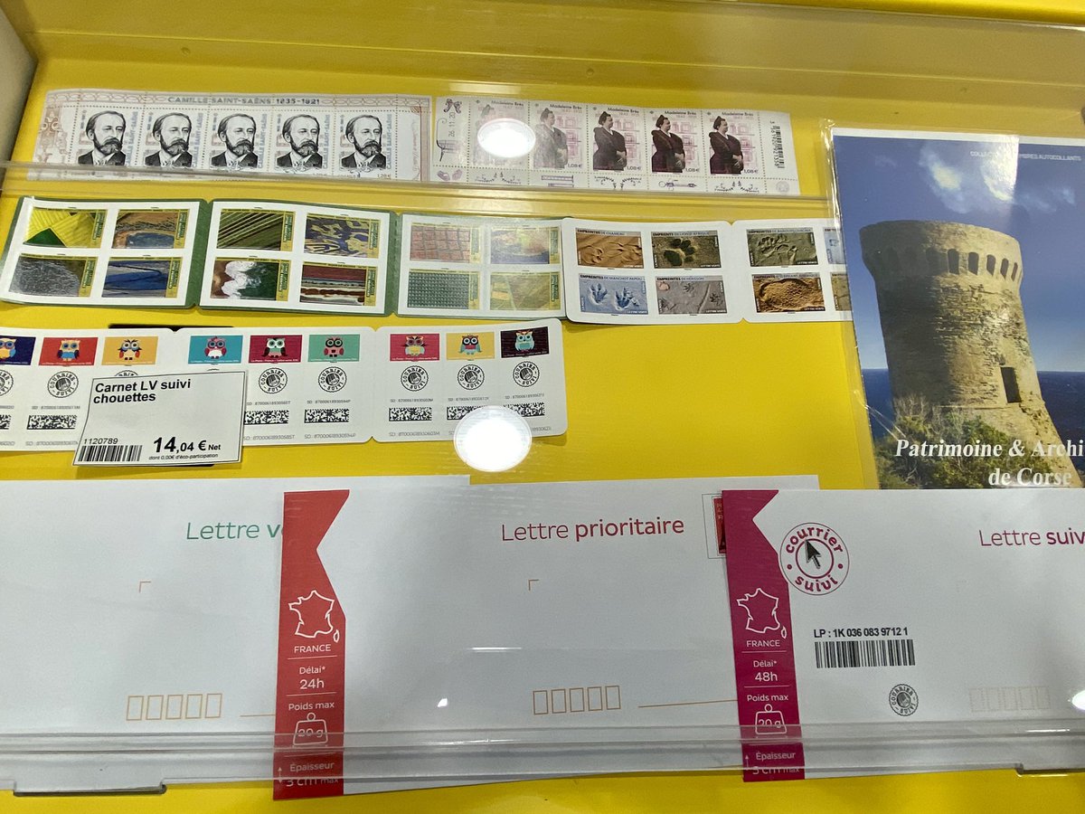 Vescovato20215's tweet photo. 👉Votre agence Postale Communale a ouvert ses portes à Vescovato - village.
Une multitude de services vous est proposé. N’hésitez pas à venir vous renseigner !
⏱Horaires 8h30 – 15h30 
du Lundi au Vendredi
📞04.95.36.70.20
#vescovato #uviscuvatu #ServicesPublics https://t.co/2LfgLLHUhu