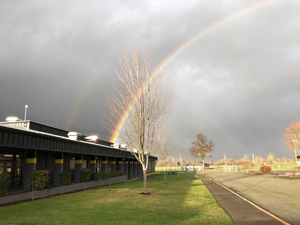 LancerThedaily's tweet photo. Beautiful day to be a Lancer! https://t.co/epYJF6HxEy