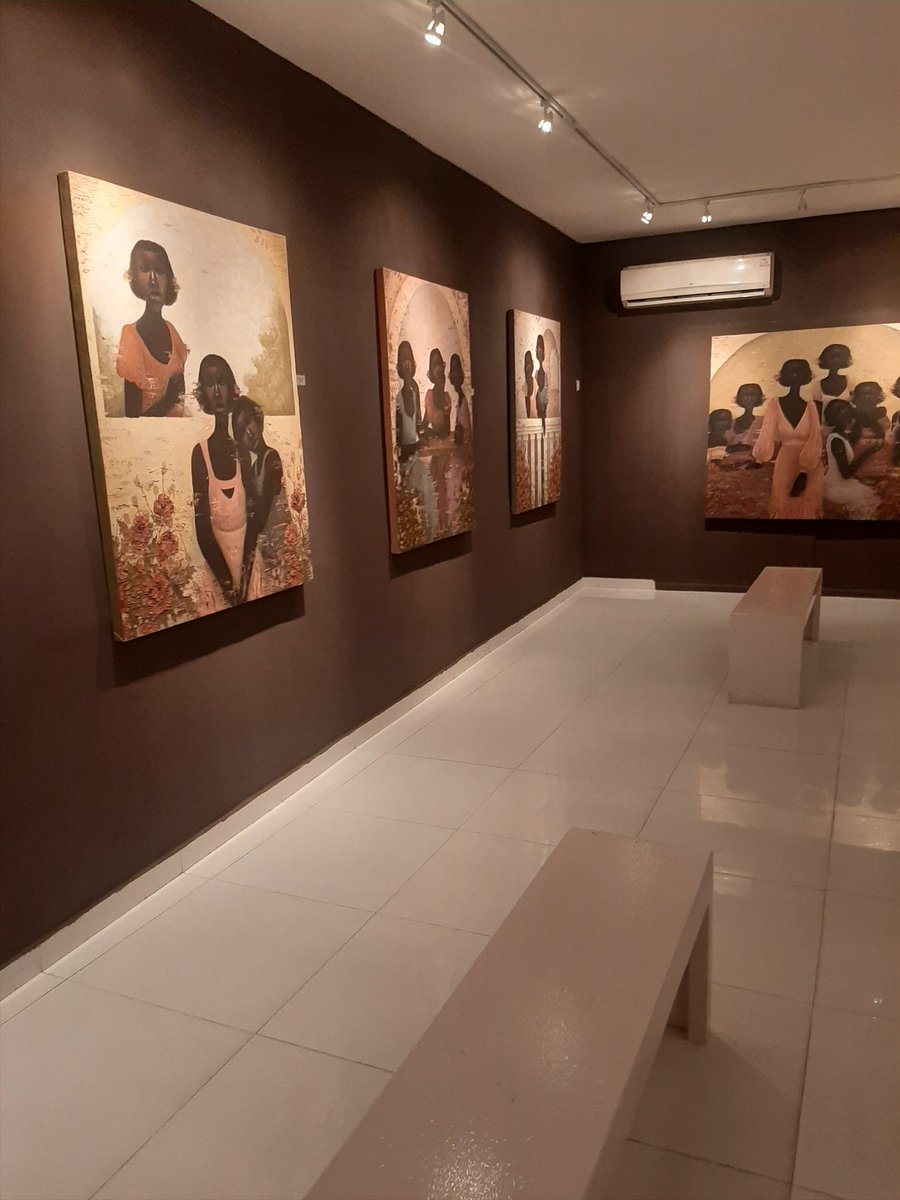 rajibabatunde29's tweet photo. "TO WANDER UNTAMED" by @ChidinmaNnoli_
#soloexhibition
#sweettextures
#artnsoul
#wakawaka https://t.co/3vpr3GooRY