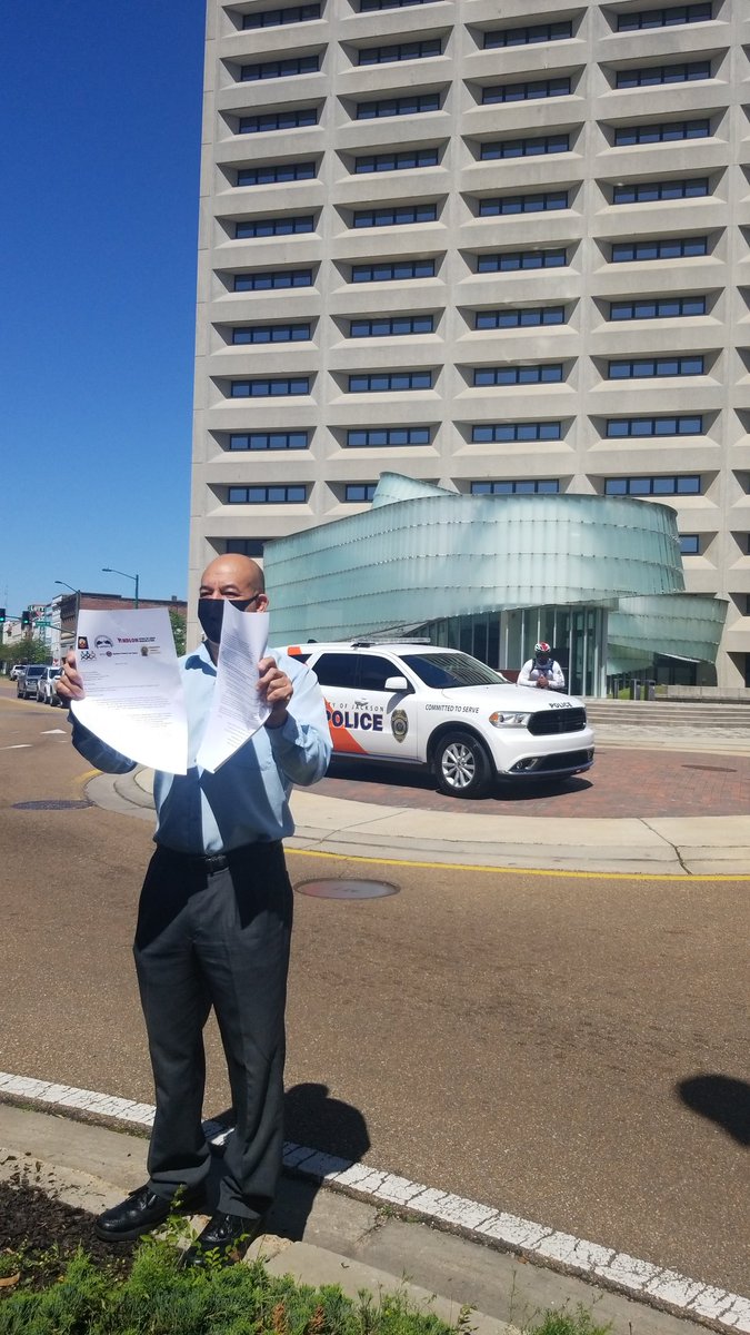 IAJEofMS's tweet photo. The petition!
#DALE #MissMeWithThatExploitation https://t.co/IVqtY9QFY8