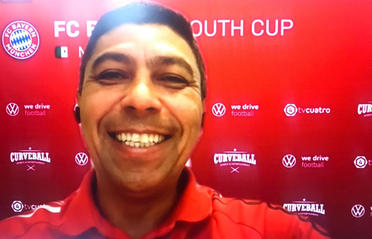 #YouthCupMéxico ⚽️| 🎙 Giovane Élber, ex jugador del FC Bayern Múnich.

“Es sorprendente todo lo que se vive. La oportunidad que da el Bayern a los niños de ir al Allianz Arena es una experiencia única.”

#SomosF4