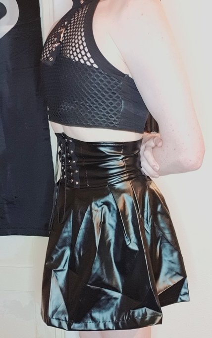 My new pretties came just in time for this weekends event ^_^   #BDSM #Femboy #Sexy #corset https://t<a href="/tag/bdsm"class="tags"><span>#bdsm</span></a><a href="/tag/sexy"class="tags"><span>#sexy</span></a><a href="/tag/corset"class="tags"><span>#corset</span></a><a href="/tag/femboy"class="tags"><span>#femboy</span></a>