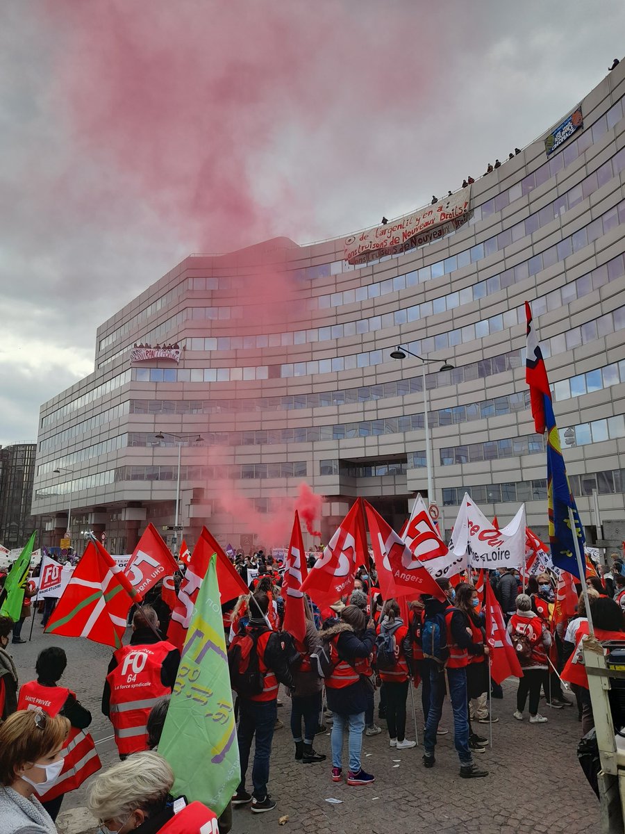 UD FO 49 tweet media