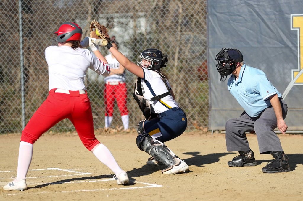 ledyardsports's tweet photo. Scenes from today’s softball scrimmage vs ⁦@NFA_Athletics⁩ #LHScolonelpride #ctsb ⁦@GoECCAthletics⁩ ⁦@TheDayCTsports⁩ https://t.co/S7a1v88HBl