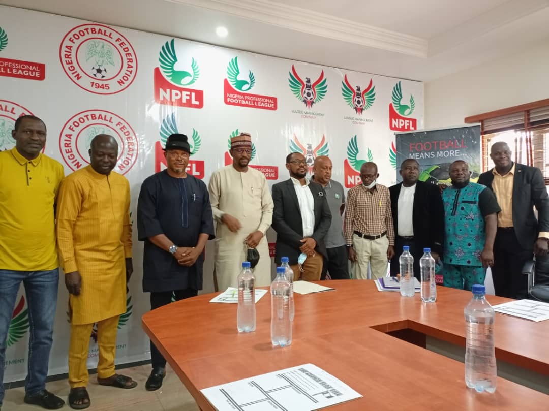 OgaNlaMedia's tweet photo. LMC has announced the commencement date of the 2021 edition of the NPFL/Laliga U15 Promises Youth League.

The announcement was made by the Chairman of the LMC, Mallam Shehu Dikko, in a Press Conference held in Abuja. https://t.co/E4GULDdnwt
