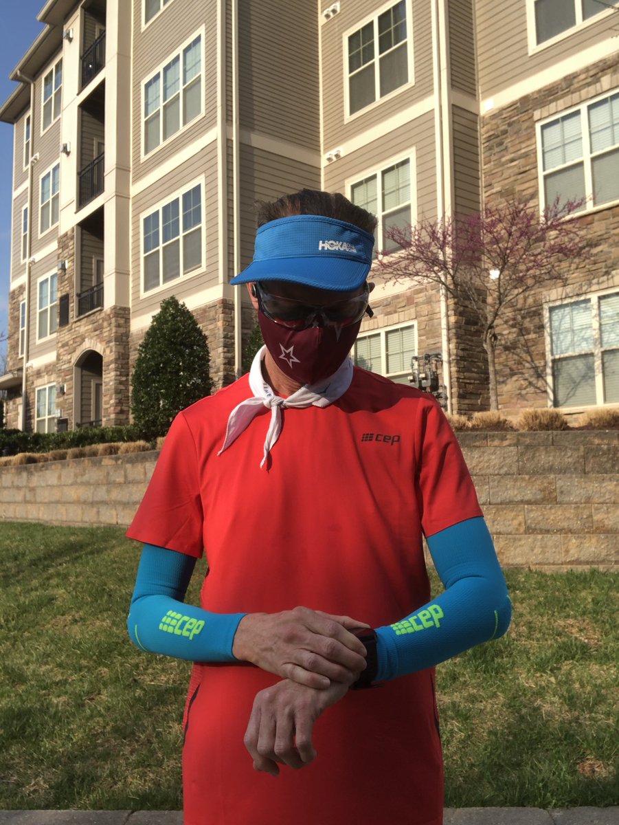 runman317's tweet photo. Success in life comes when you simply refuse to give up, with goals so strong that obstacles, failure, and loss only act as motivation. 

#TeamCEP #HOKAflyer 

@HOKAONEONE @CEPCOMPRESSION https://t.co/befPwBu3mc