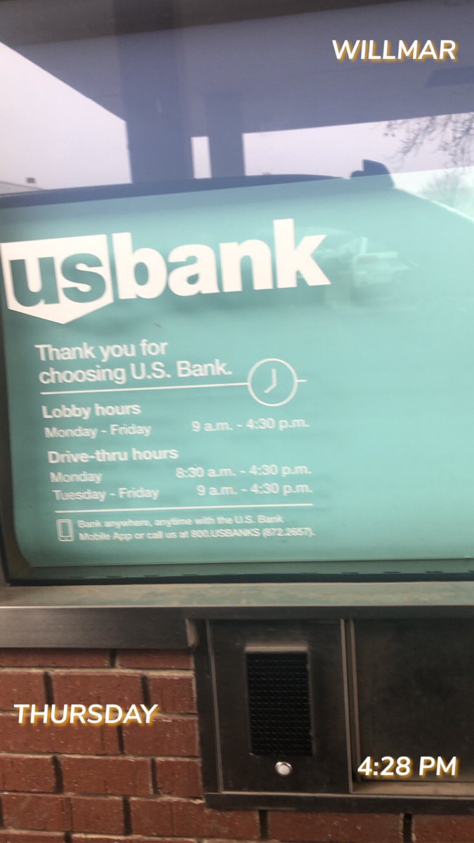 Mookey2355's tweet photo. @usbank Willmar location decided it’s ok not to provide service at 4:28. This locations service has been horrific. https://t.co/KAJd5IijUl
