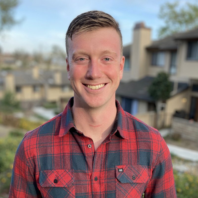 Sosayweallsd's tweet photo. Meet April's VAMP producer! Ben Kent came to California by way of the Marines and joined SSWA by way of our Veterans Writing Workshop. A proud Bay Stater by origin and the son of a cameraman and an actress, he has stayed involved in writing, theater and filmmaking. Say Hi to Ben! https://t.co/DGRaZzilWk