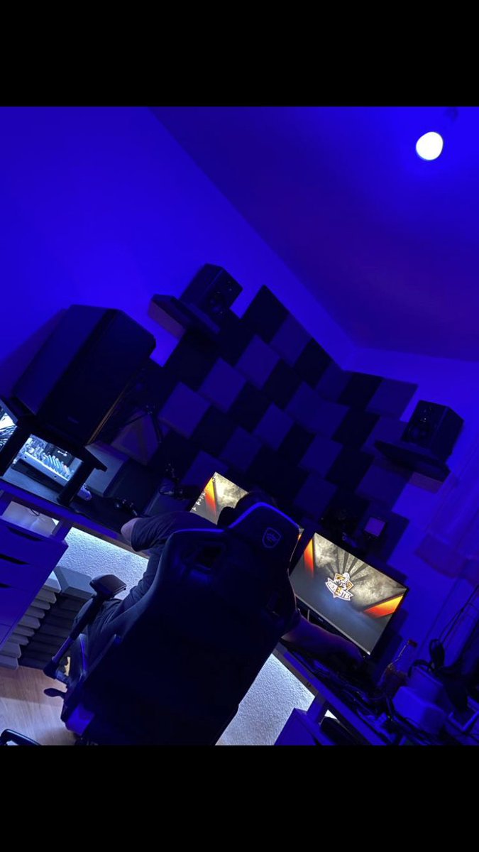 der3ste's tweet image. So sieht es jetzt aus. 

@TwitchDE @push_twitch @TwitchStreamDE1 @german_streamer #TStreamerBot #deutschestreamer
#streaming #twitchlive #kleinestreamer #kleinerstreamer #twitchdeutschland #twitchde #germanstreamer #germanmediart #streamacademyrt #gamingecke❤😍🙈 #gamingecke