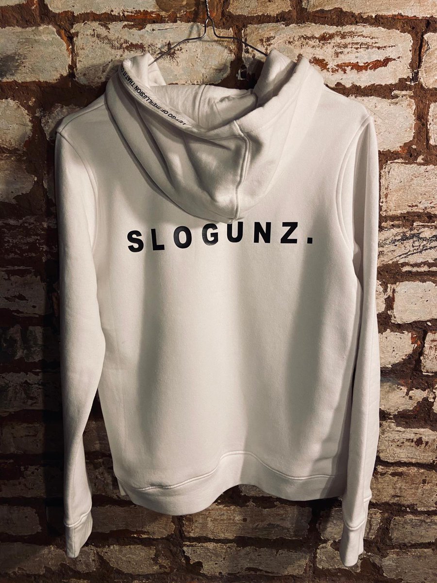 slogunz_'s tweet photo. Check out  #hoodies for keeping warm in the beer gardens! #Shrewsbury #beergarden #SGZ @shrewsburytc @bigtownplan @ShrewsburyChron @OriginalShrews @shrewsburylive @ShrewsburyWorks https://t.co/CvPd9HLU1n