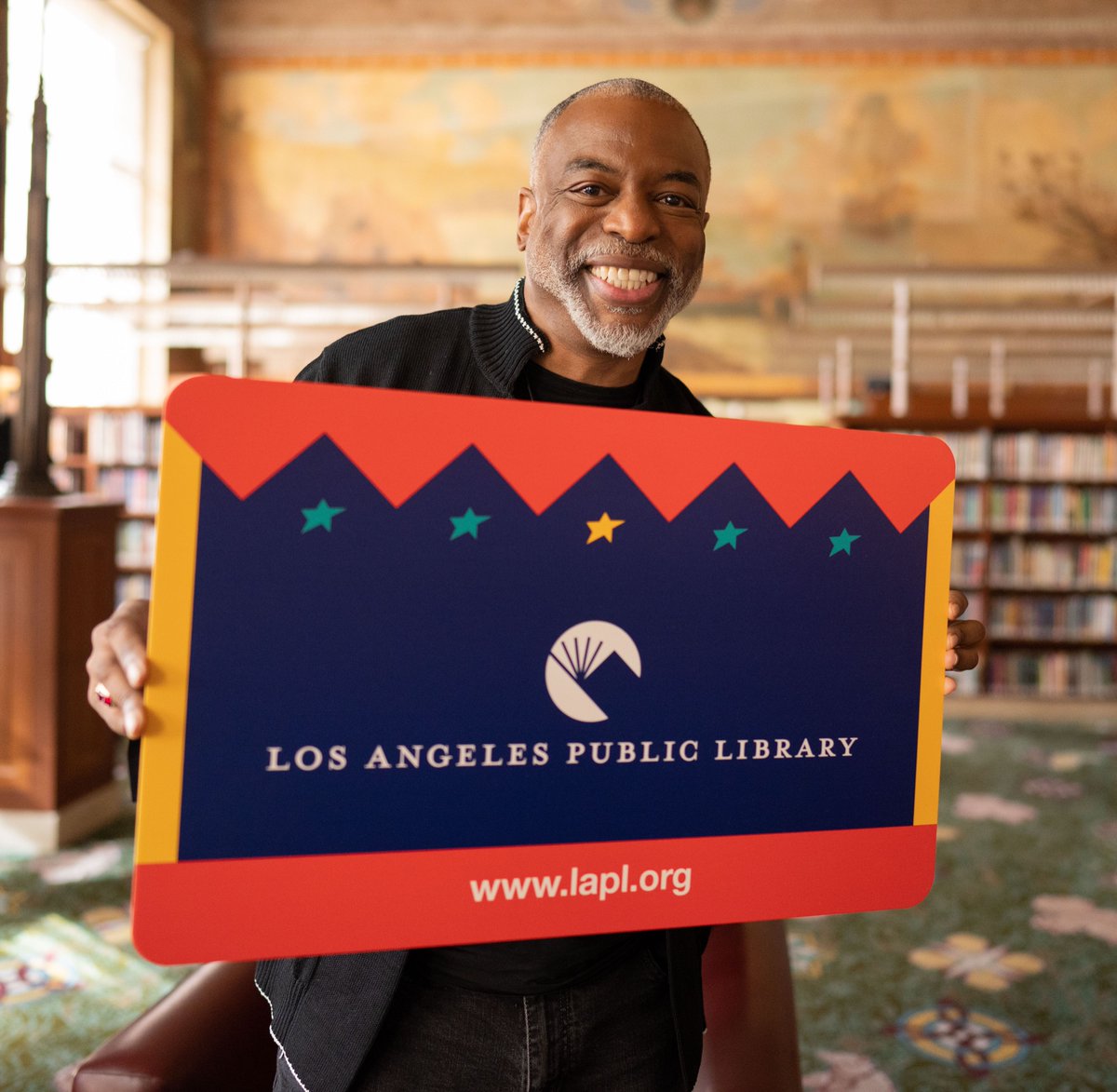 Raise your hand if you were inspired to read by <a href="/levarburton/">LeVar Burton</a>. #NationalLibraryWeek