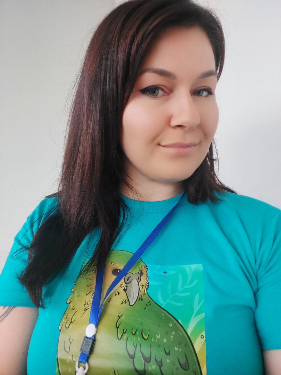 taliaconn's tweet photo. If you're in the Tron today/this weekend I'm at Claudelands Events Centre all day for the next 3 days! Shirts have come in, if you are in Hamilton and want to pick up come see me 😊 or just come say hi I have a spare seat for yarns https://t.co/6ffcR453Lq