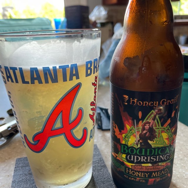 amber  shared this photo!  #drinks #honeygrail