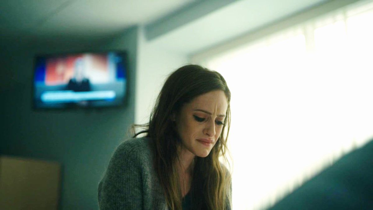 mr44n01's tweet photo. reminder: mr. robot has still the best representation of mental illness, social anxiety and loneliness https://t.co/JYIvY4eZmS