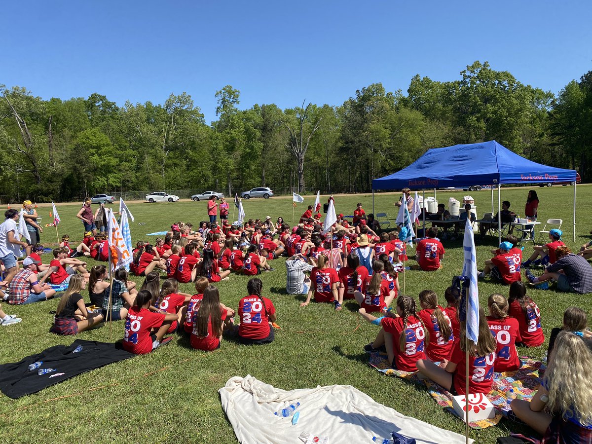 Prep 9th Grade Retreat led by Seniors and Juniors today!!
Small group mentoring and just plain team building fun!!! 9th graders are ready for Senior High!!