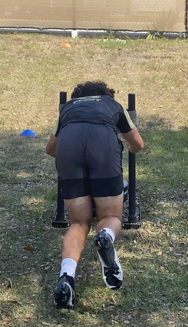 RiverdaleFB's tweet photo. A great day of conditioning &amp; work with our guys...

IF YOU CAN’T RUN...

#SellGold #RiseUp🏴‍☠️🏈 https://t.co/Jx37v4iKpZ