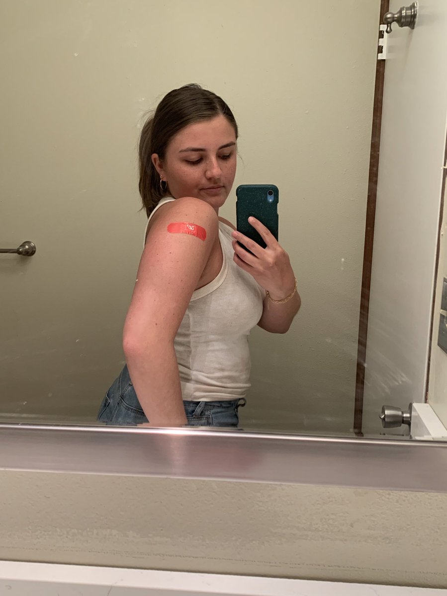 rileym13's tweet photo. got the vaccine and then devoured a spicy chicken sandwich from McDonald’s. ✨balance✨ https://t.co/3d1Me9dsGe