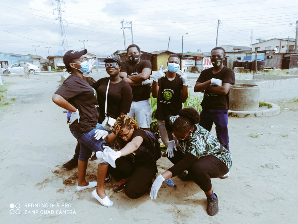 mblexxyn's tweet image. Today we @SustyVibes #Communitrees @UKinNigeria successfully carried out planting at Ajegunle, Ikorodu Lagos. It amazing seeing fellow youth being passionate about climate change and fixing our community against negative climate outcome. Proud of the team. 🌲🌱🌴💙💚