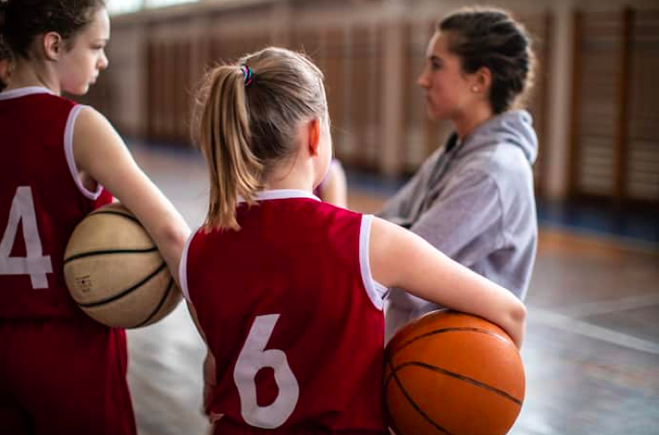 ParentinPlace's tweet photo. Teach kids to self-advocate with the CALM acronym from #ParentingInPlace speaker @micheleborba in this piece by @randimazzella for @onparenting:
https://t.co/vfVZzMl7rJ https://t.co/8m1Ht9vy41