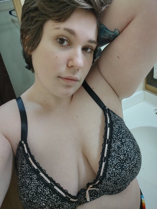 Got to say I love my new bra's Excited to play with some new toys with clients 😝 https://t.co/vJA34X<a href="/tag/sellingcontent"class="tags"><span>#sellingcontent</span></a><a href="/tag/selling_content"class="tags"><span>#selling_content</span></a>