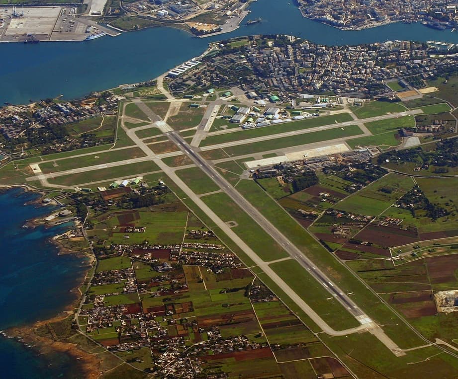 FLOANVirtual's tweet image. #LowFlyingArea (#LIBG #LIBR) 🇮🇹✈️ Próximo vuelo de adiestramiento de nuestra #NovenaEscuadrillaVirtual 🇪🇸✈️ #VSOG @IVAOES 🇪🇸 #Cobras 🐍 con el #GRUPAERV 🇮🇹✈️ #VSOG @IVAOIT 🇮🇹 #Wolves 🐺 #WeAreEurope 🇪🇺 novenaescuadrillavirtual.com