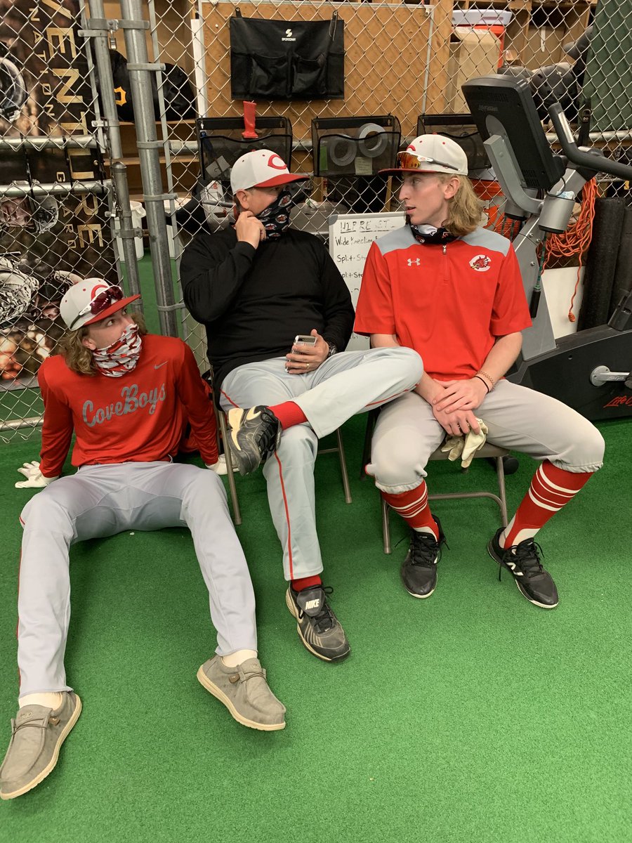 AjHoenstine's tweet photo. Pre game scout 2021!
#whereishiscouch #coveboys https://t.co/VAUtLj7e66