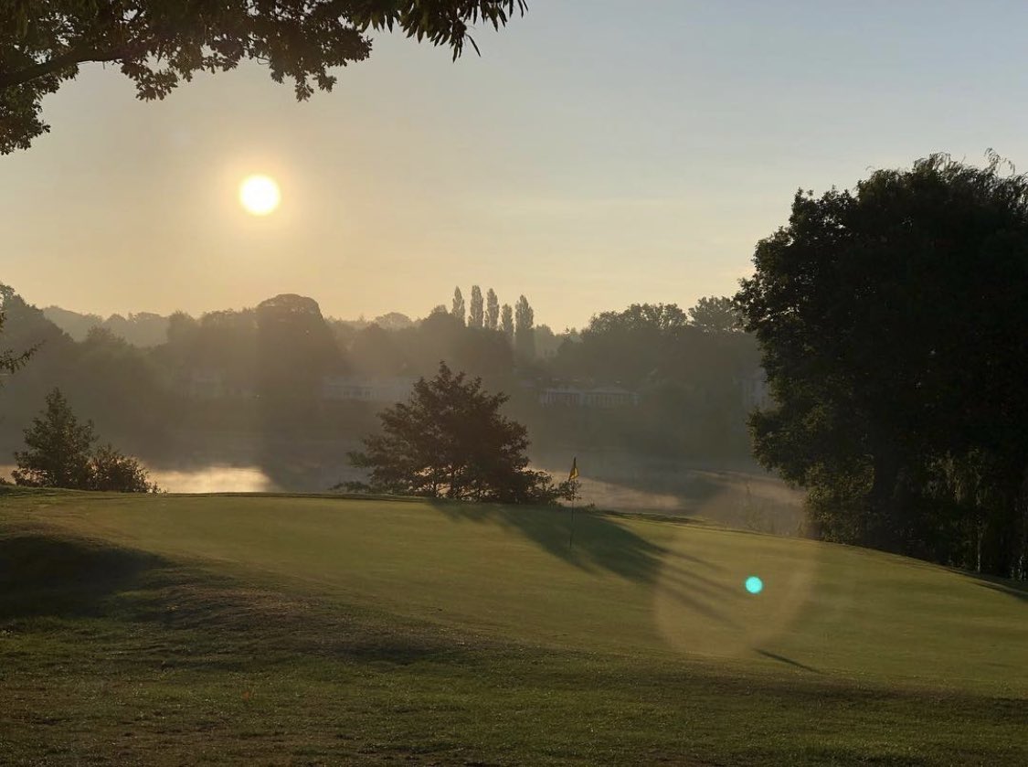 scottsdalegolf's tweet image. 🚨 MAJOR GIVEAWAY 🌸

OUR BIGGEST EVER PRIZE (worth £3,000+) 👇

WIN a full bag of @TaylorMadeTour clubs + same day fit and build at our state of the art Performance Centre + 1 night stay at The Mere Resort and round of golf ⛳️🏌️‍♂️

RT &amp;amp; ENTER HERE 👉 bit.ly/3dMgqrF